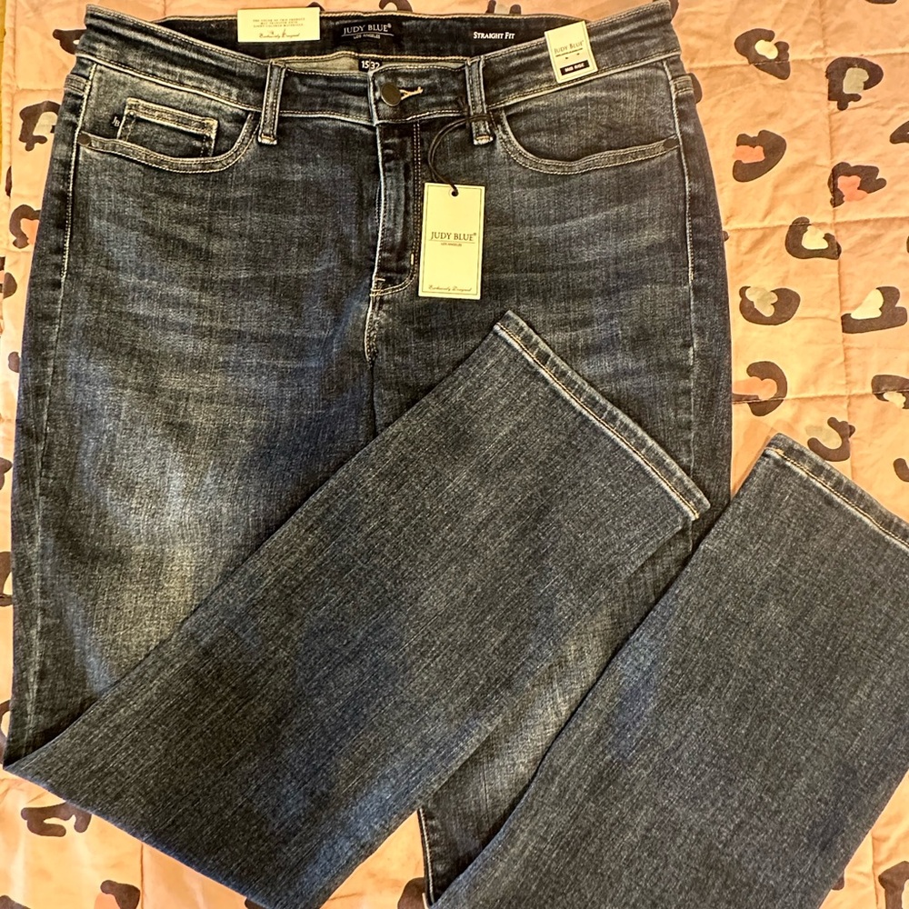Judy Blue straight leg midrise jeans size 15/32 NWT